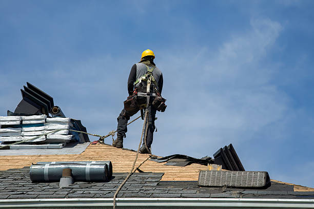 Professional Flat Roof Repair technician working in Commerce, CA